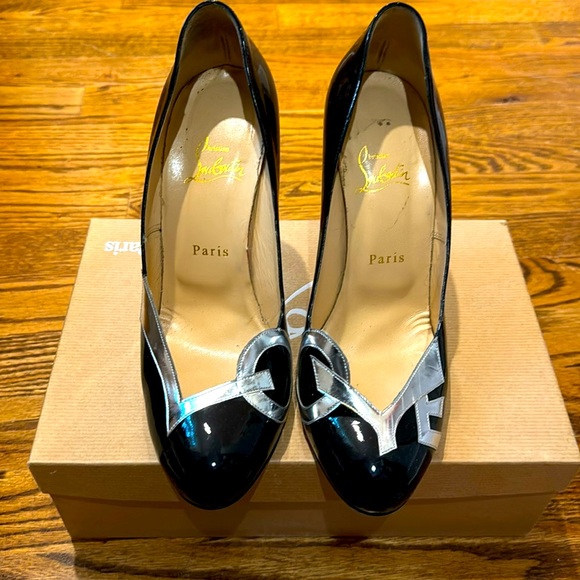 Christian Louboutin Love Pumps - Picture 1 of 4